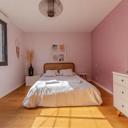 Maison De Village En Pierre Piscine - 8 Personnes * Lansargues