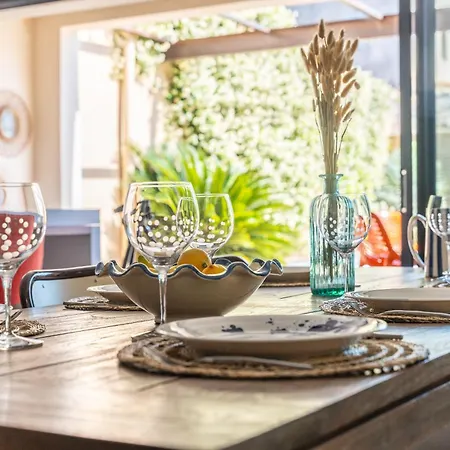 Maison De Village En Pierre Piscine - 8 Personnes Lansargues