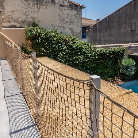 Maison De Village En Pierre Piscine - 8 Personnes Lansargues