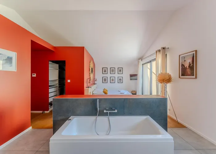 Maison De Village En Pierre Piscine - 8 Personnes Villa Lansargues
